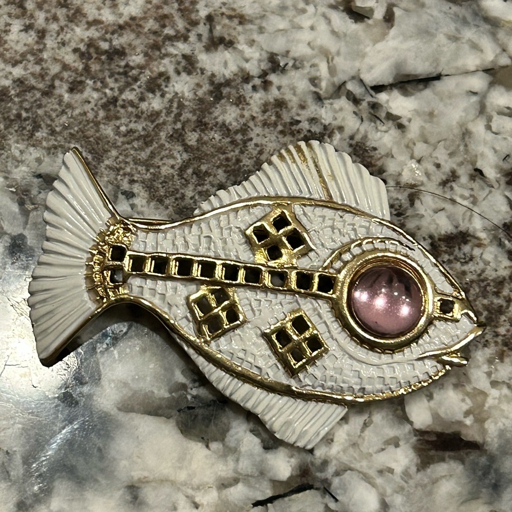 Elegant Gold and White Fish Ornament